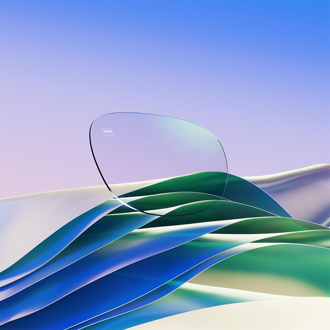 Imágenes de ZEISS DuraVision Chrome UV con un reflejo verdoso residual.