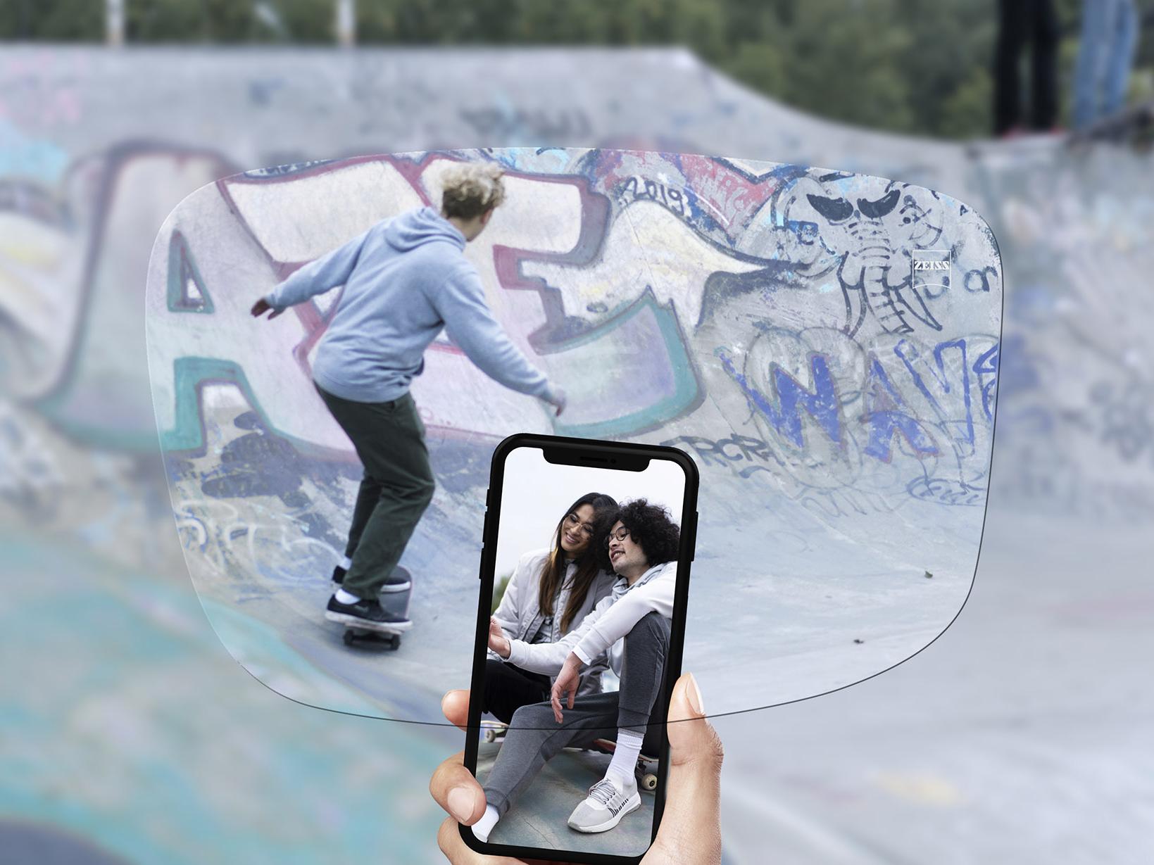 Vista de un skate park con las lentes monofocales ZEISS SmartLife.