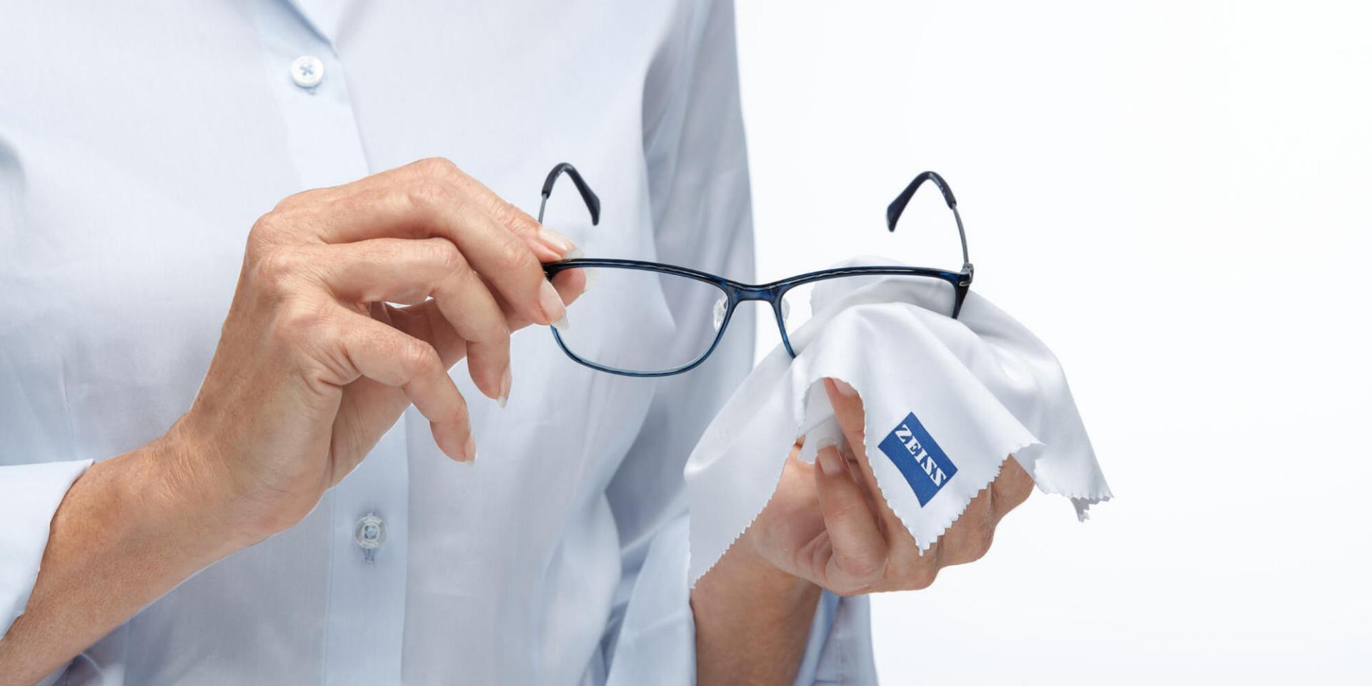 Cómo cuidar las lentes graduadas 