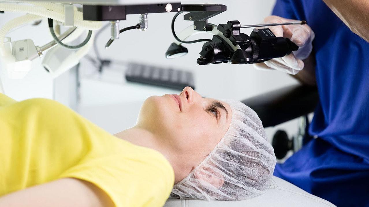 Estará consciente durante la intervención, pero no debería experimentar ningún dolor