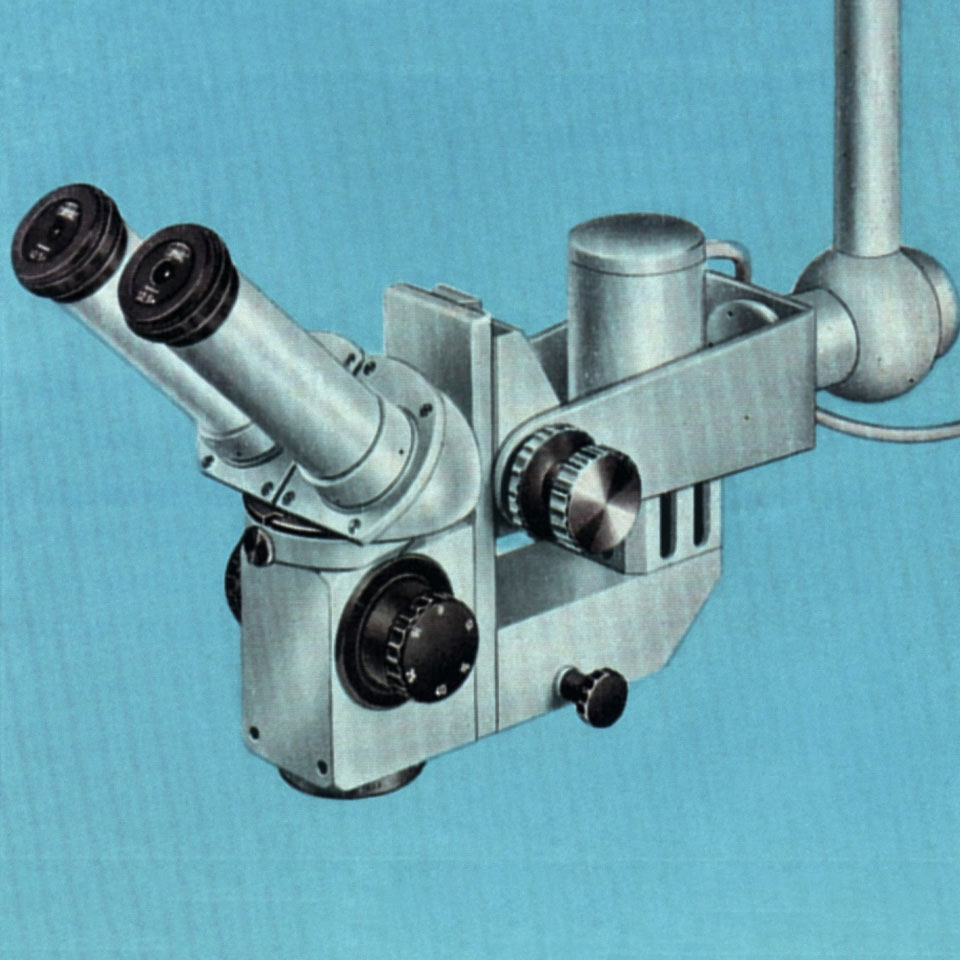 Imagen del primer microscopio quirúrgico de ZEISS. 